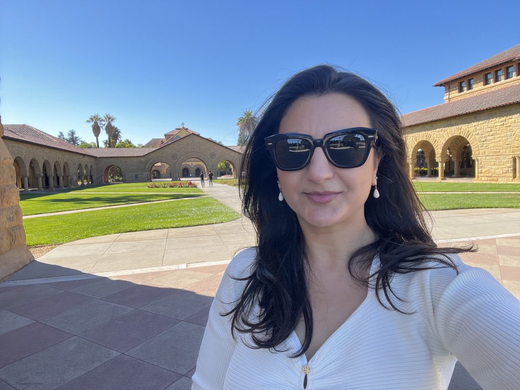 Nalan Sipar Selfie Stanford